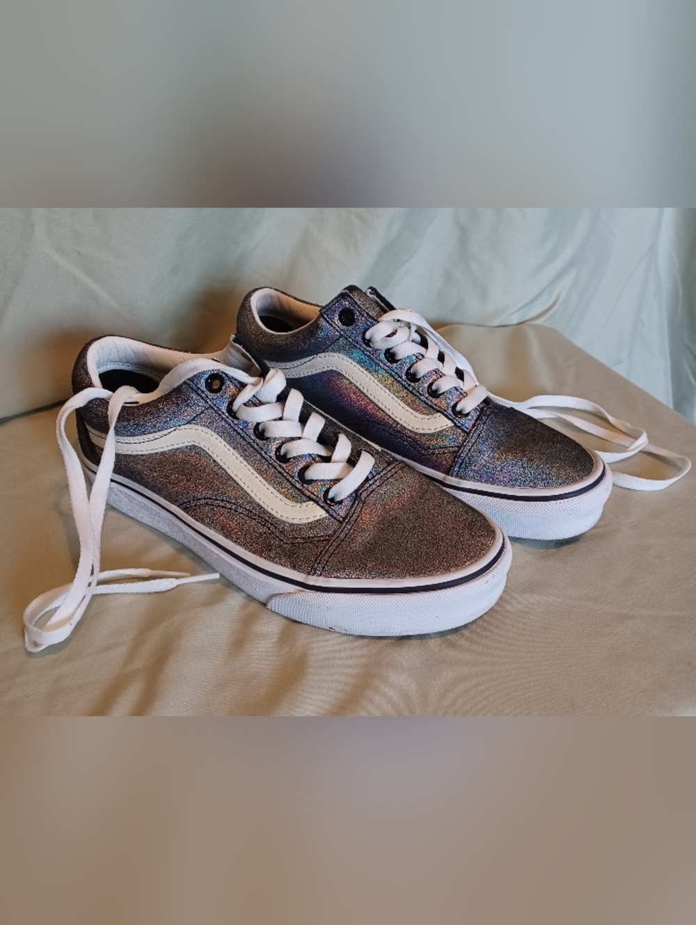 Vans Off The Wall Old Skool Prism Suede Iridescent Black/White Low-Top Sneakers